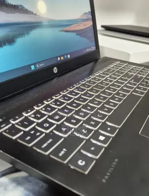 New Laptop HP Pavilion Power 15 8GB Intel Core i7 SSD 256GB