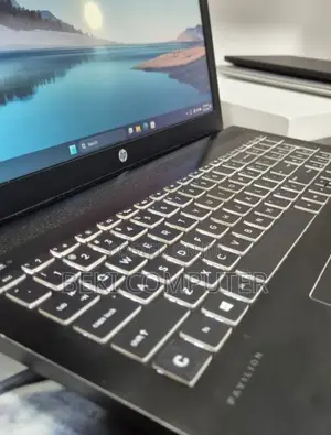 New Laptop HP Pavilion Power 15 8GB Intel Core i7 SSD 256GB