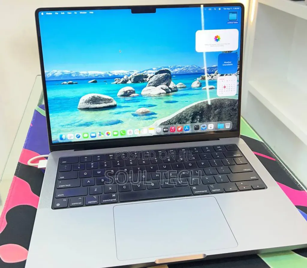 New Laptop Apple MacBook Pro 2023 M3 8GB Apple M3 Pro SSD 512GB