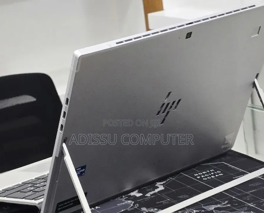 New Laptop HP 240 G5 8GB Intel Core i5 SSD 256GB