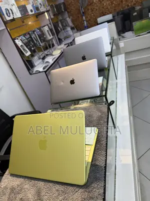 New Laptop Apple MacBook Air 2020 M1 8GB Apple M1 SSD 256GB