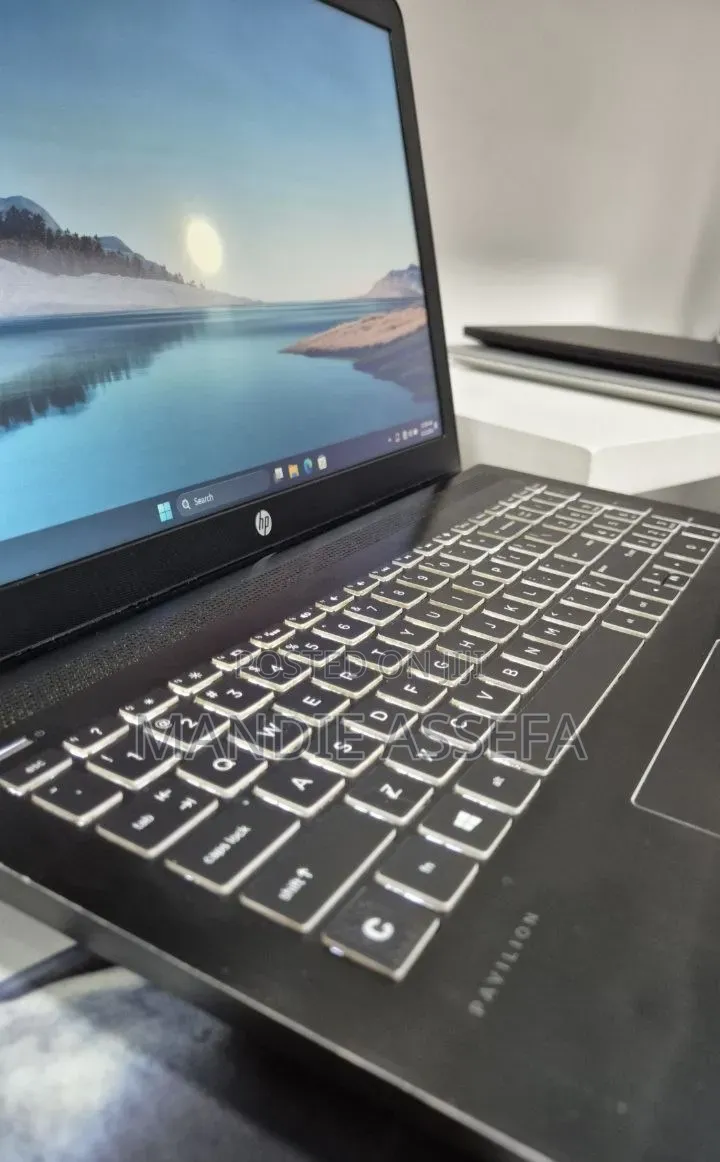 New Laptop HP Pavilion Power 15 8GB Intel Core i7 SSD 256GB