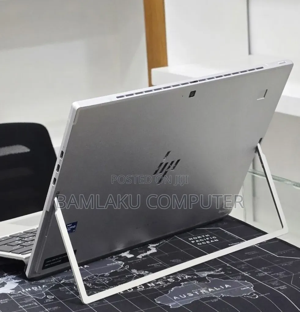 New Laptop HP Elite X2 G8 8GB Intel Core i5 SSD 256GB