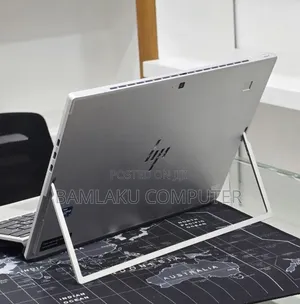 New Laptop HP Elite X2 G8 8GB Intel Core i5 SSD 256GB