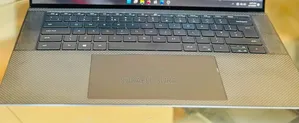 New Laptop Dell Precision 5560 16GB Intel Core i7 SSD 512GB