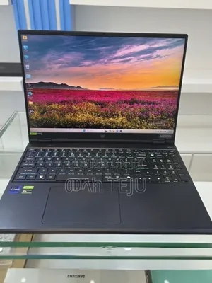 New Laptop Acer Predator Helios 300 16GB Intel Core i9 SSD 1T