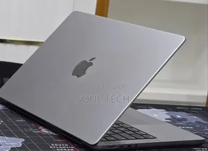 New Laptop Apple MacBook Pro 2021 M1 32GB Apple M1 Pro SSD 512GB