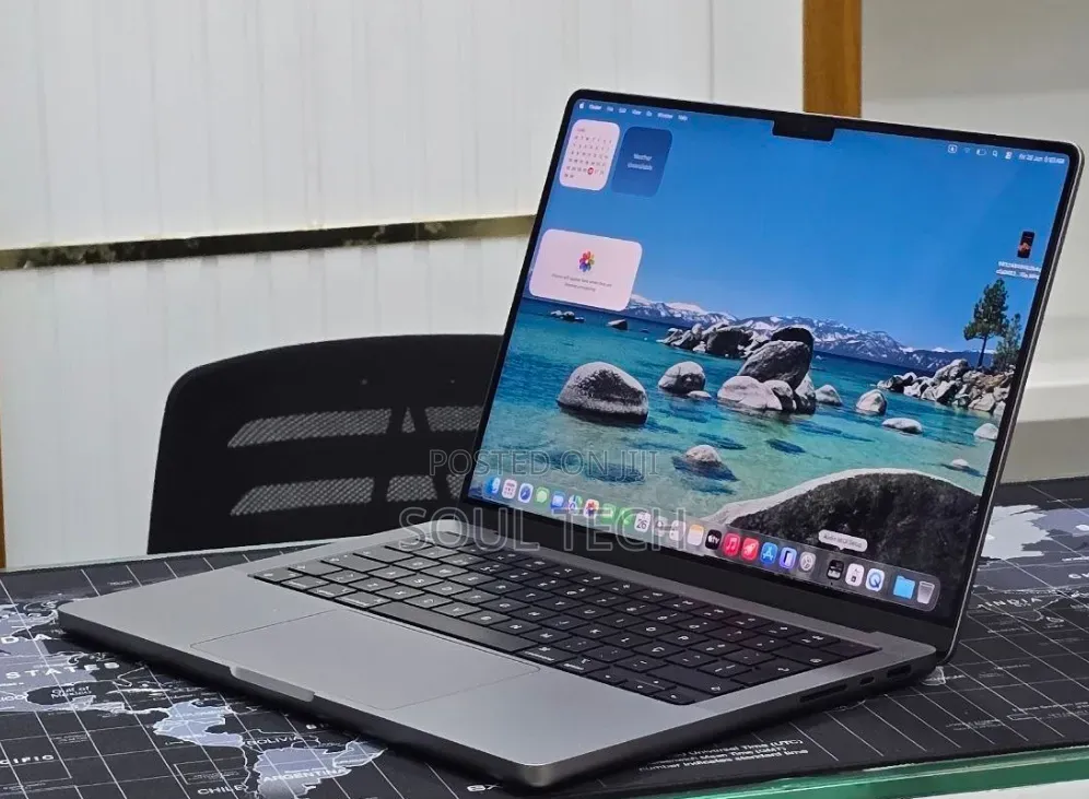 New Laptop Apple MacBook Pro 2021 M1 32GB Apple M1 Pro SSD 512GB