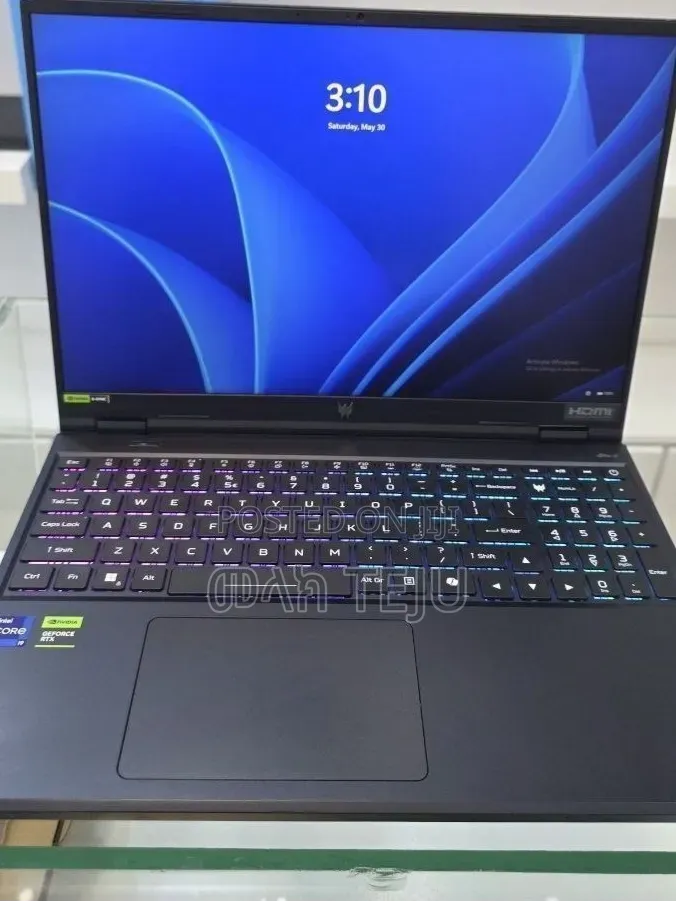 New Laptop Acer Predator Helios 300 16GB Intel Core i9 SSD 1T