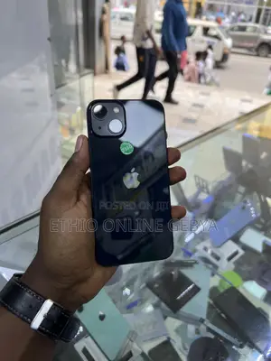 New Apple iPhone 13 256 GB Blue