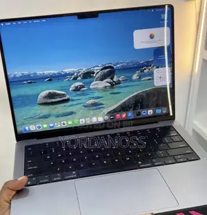 New Laptop Apple MacBook Pro 2023 M3 8GB Apple M3 SSD 512GB