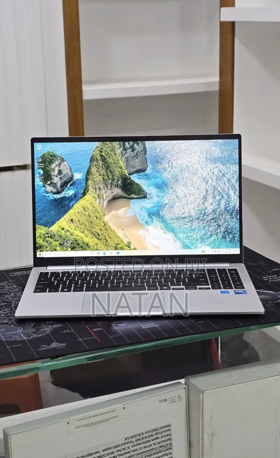 New Laptop Samsung Galaxy Book4 16GB Intel Core 7 SSD 512GB