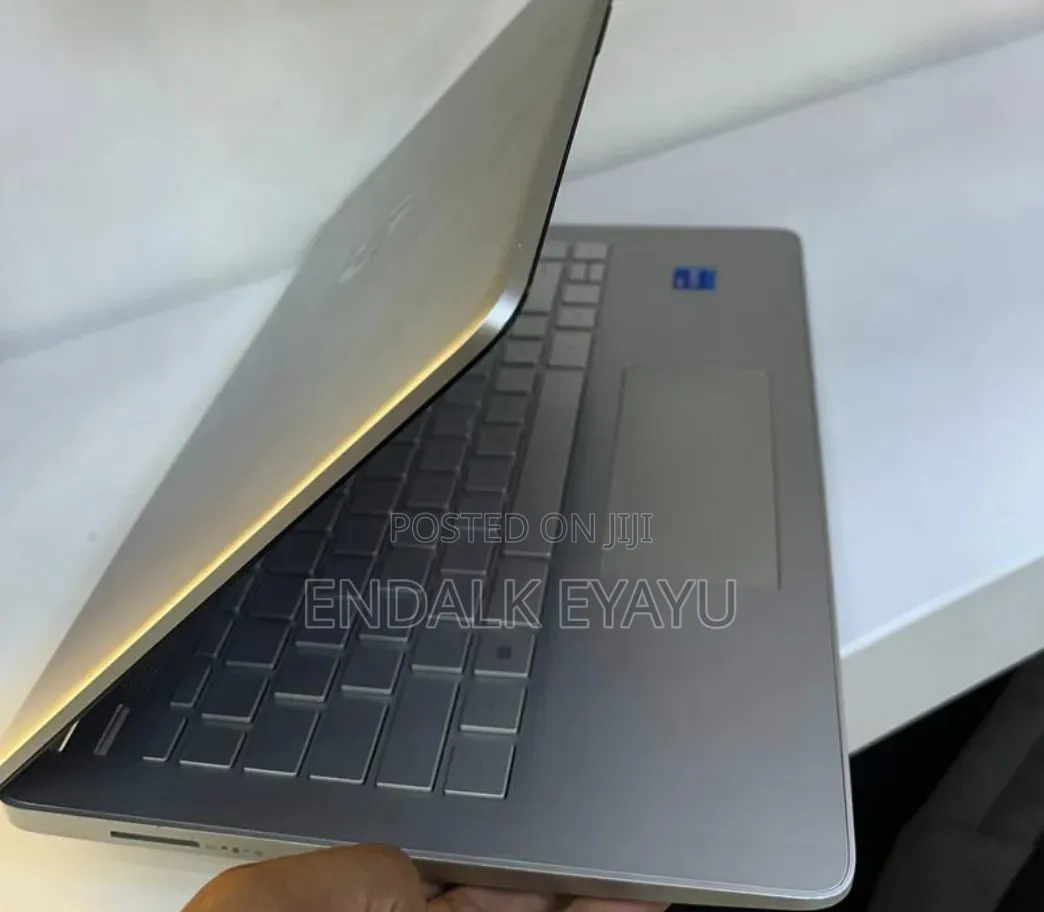 New Laptop HP 16GB Intel Core i7 SSD 512GB