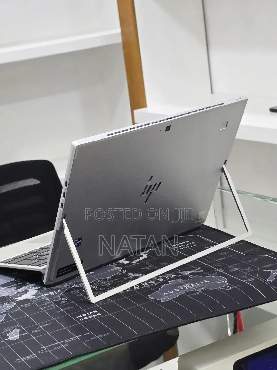 New Laptop HP Elite X2 1012 8GB Intel Core i5 SSD 256GB