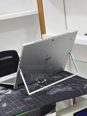 New Laptop HP Elite X2 1012 8GB Intel Core i5 SSD 256GB