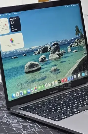 New Laptop Apple MacBook Pro 2022 M2 16GB Apple M2 SSD 512GB