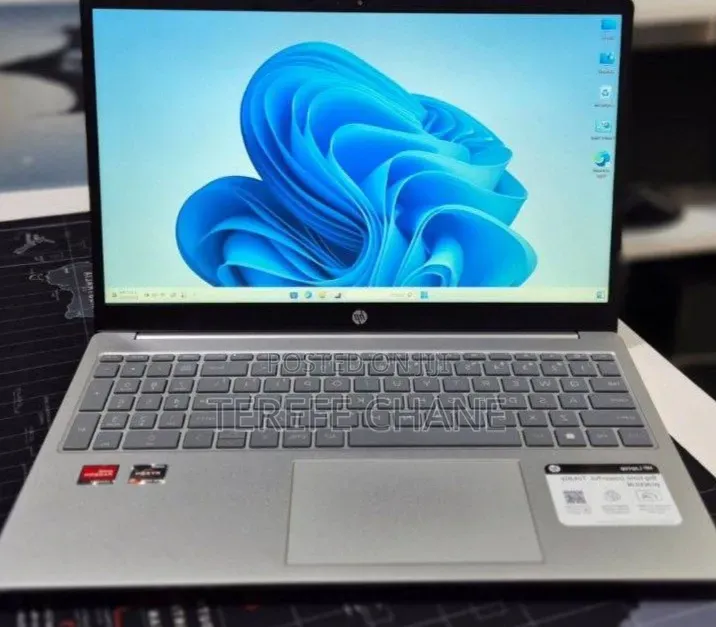 New Laptop HP Stream Notebook 16GB AMD Ryzen 5 SSD 256GB