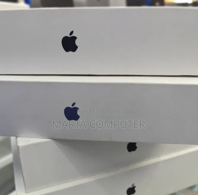 New Laptop Apple MacBook Air 2025 M4 16GB Apple M5 SSD 512GB