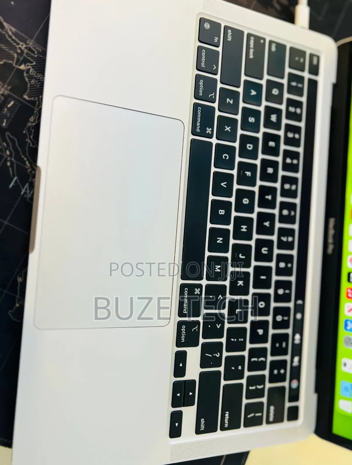 New Laptop Apple MacBook Pro 2020 M1 16GB Apple M1 Pro SSD 256GB