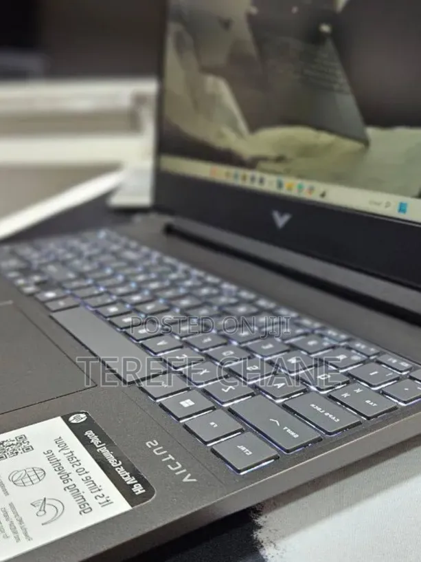 New Laptop HP Victus 15 16GB AMD Ryzen 7 SSD 512GB