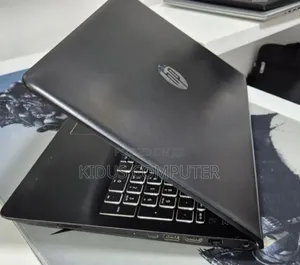 New Laptop HP Pavilion 15 8GB Intel Core i7 SSD 256GB