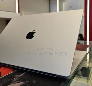 New Laptop Apple MacBook Pro 2021 M1 16GB Apple M1 SSD 512GB