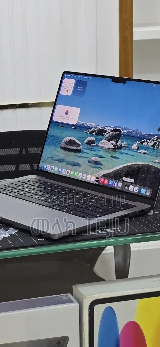 New Laptop Apple MacBook Pro 2021 M1 32GB Apple M1 SSD 512GB