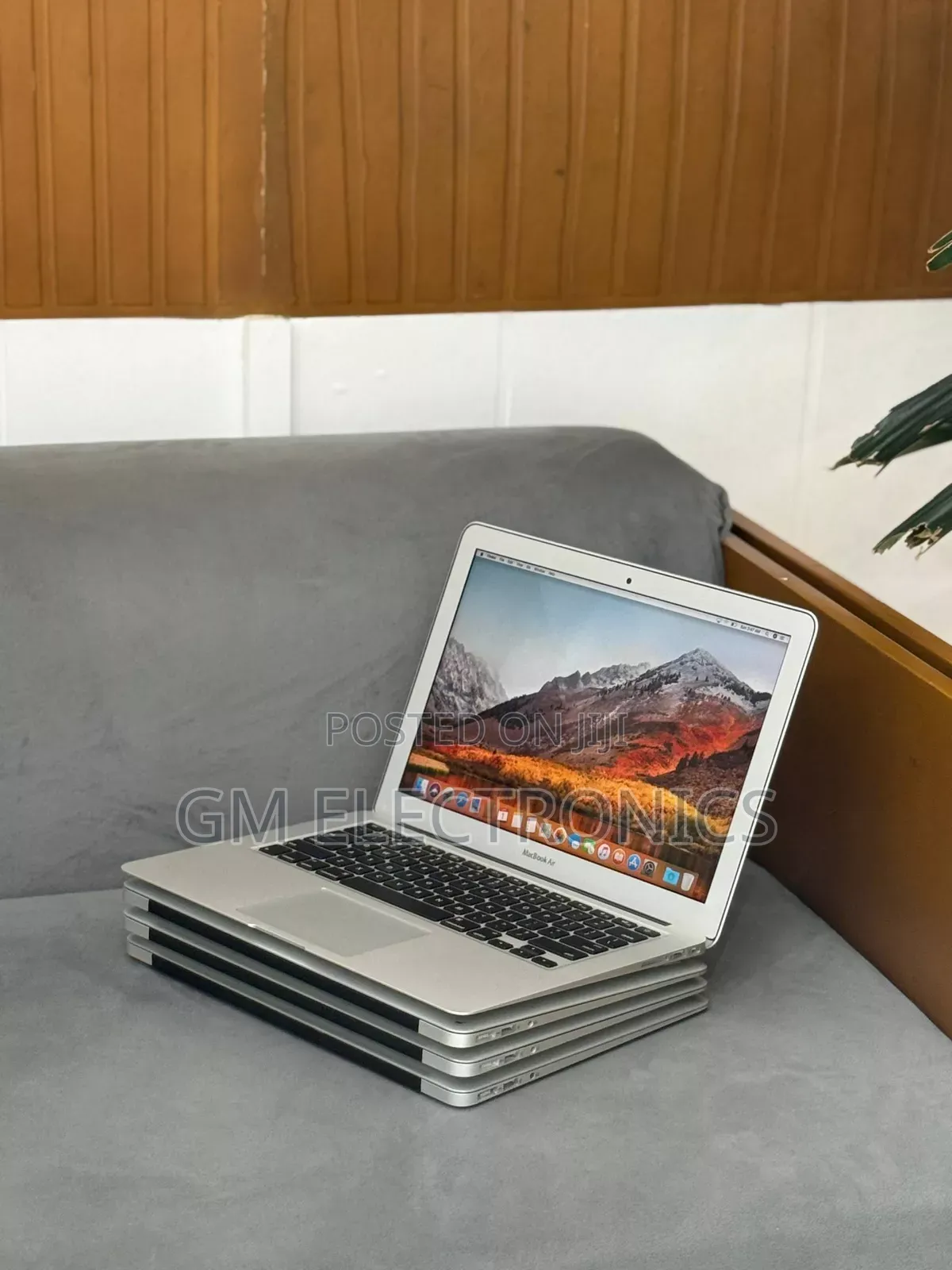 New Laptop Apple MacBook Air 2017 16GB Intel Core i7 SSD 512GB