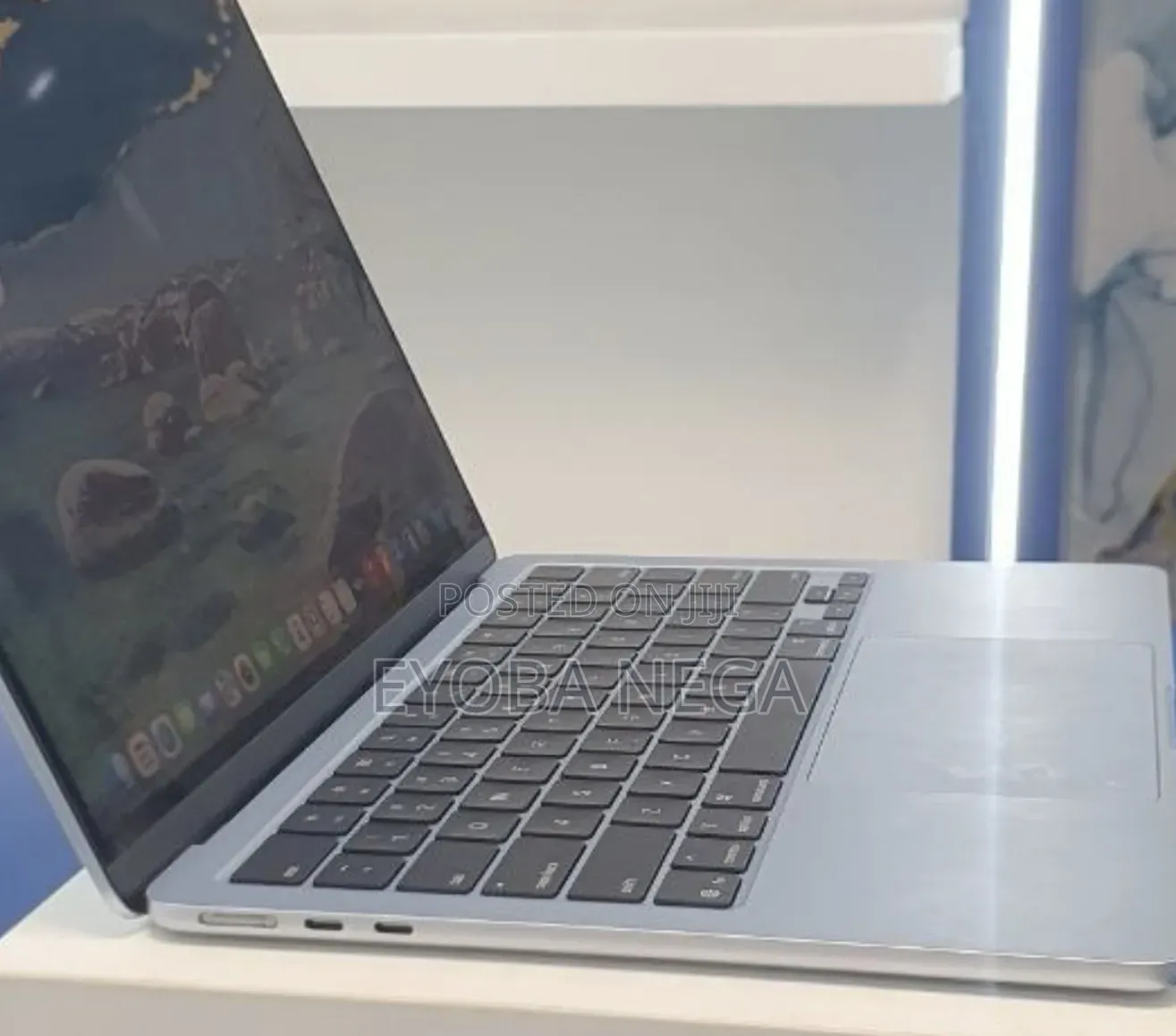New Laptop Apple MacBook Air 2026 M5 16GB Apple M5 SSD 512GB