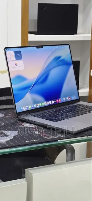 New Laptop Apple MacBook Pro 2021 M1 Max 32GB Apple M1 SSD 512GB