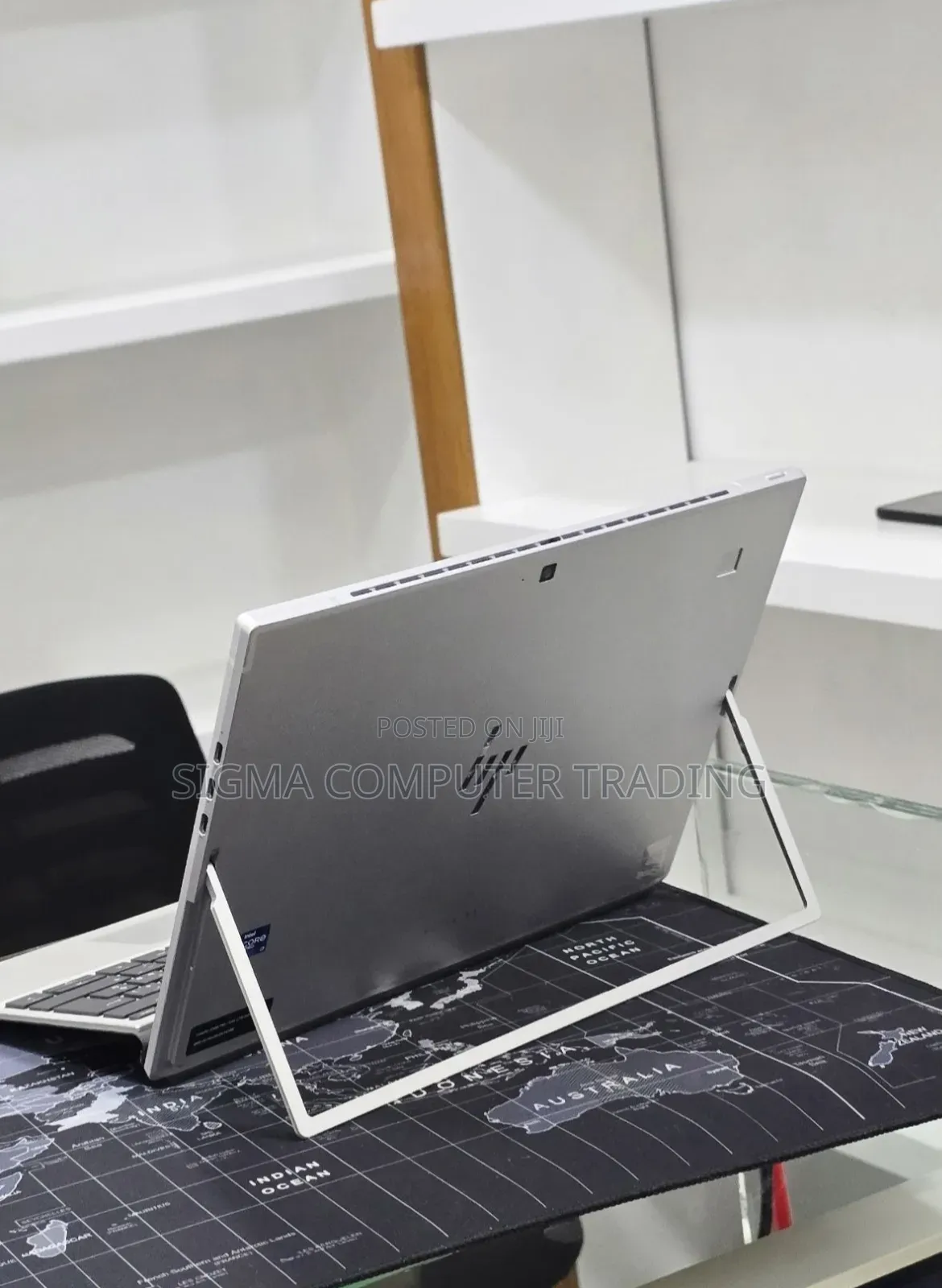 New Laptop HP Elite X2 1012 8GB Intel Core i5 SSD 256GB