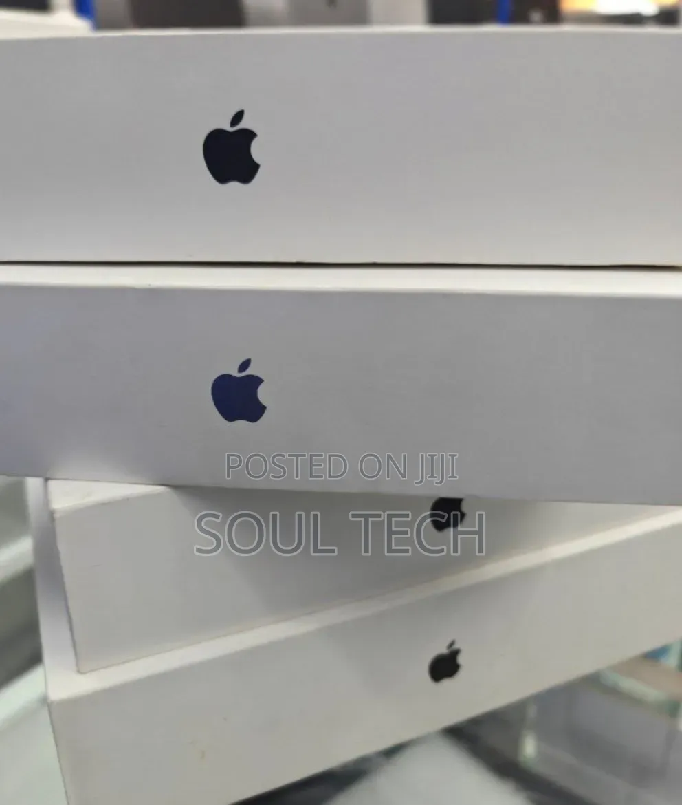 New Laptop Apple MacBook Air 2025 M4 16GB Apple M5 SSD 512GB
