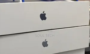 New Laptop Apple MacBook Air 2025 M4 16GB Apple M5 SSD 512GB
