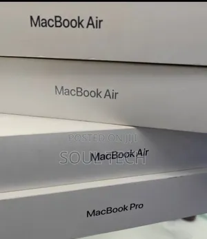New Laptop Apple MacBook Air 2025 M4 16GB Apple M5 SSD 512GB