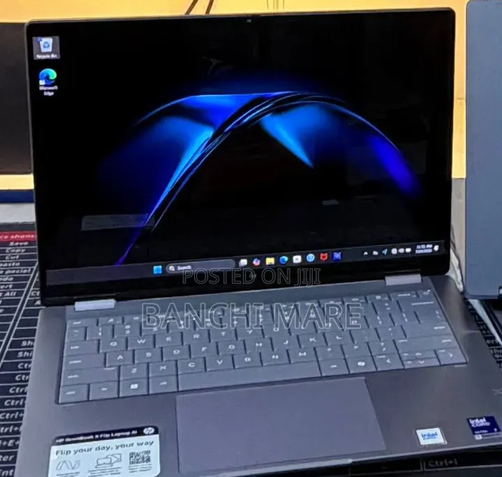 New Laptop HP OmniBook X Flip 14" 16GB Intel Core Ultra 7 SSD 1T