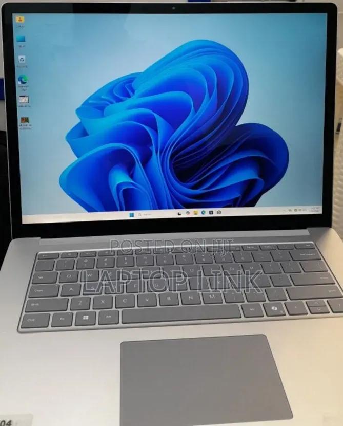 New Laptop Microsoft Surface 16GB Intel Core Ultra 7 SSD 512GB