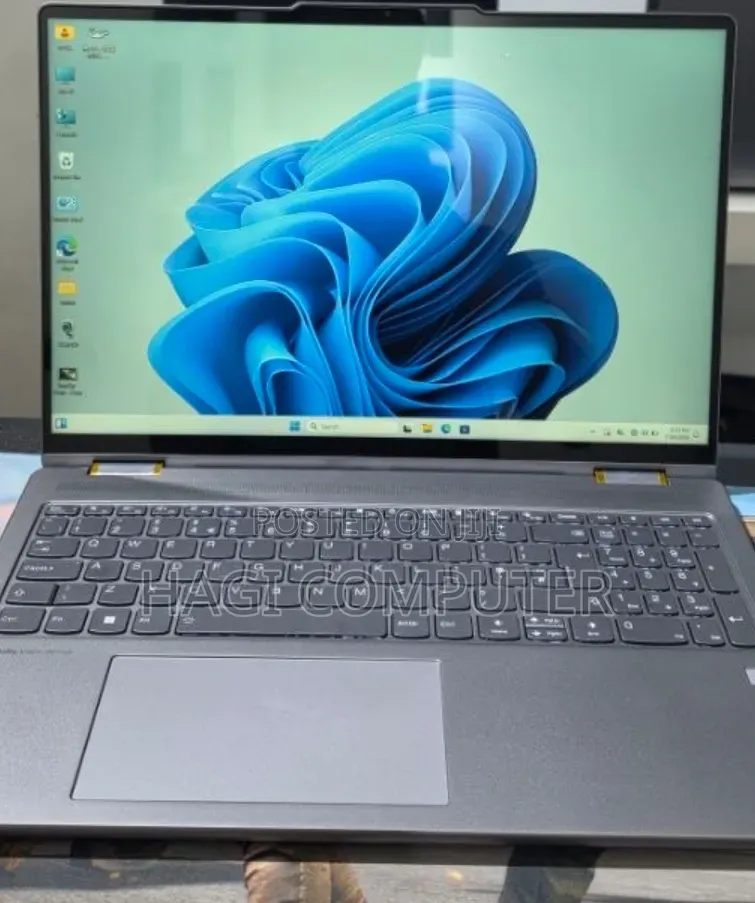New Laptop Lenovo Yoga 7i 16GB AMD Ryzen 7 SSD 512GB