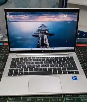 New Laptop HP EliteBook 830 G8 16GB Intel Core i5 SSD 512GB