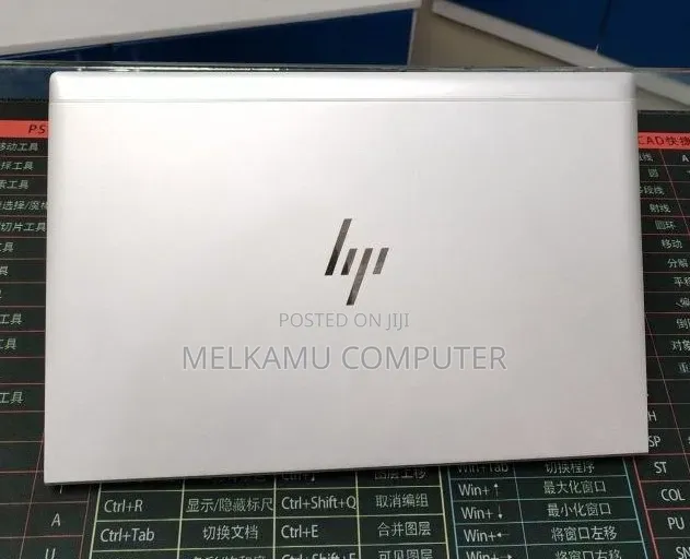 New Laptop HP EliteBook 830 G8 16GB Intel Core i5 SSD 512GB