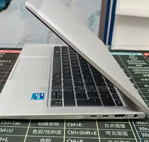 New Laptop HP EliteBook 830 G8 16GB Intel Core i5 SSD 512GB