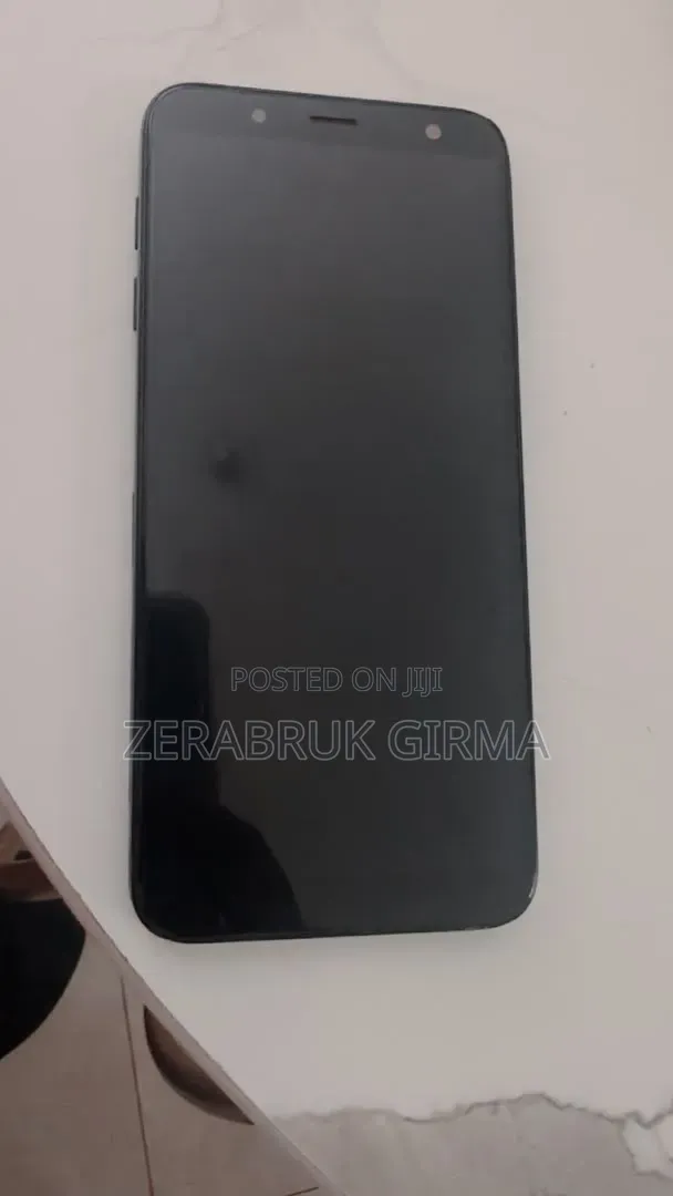 Samsung Galaxy J4 32 GB Black