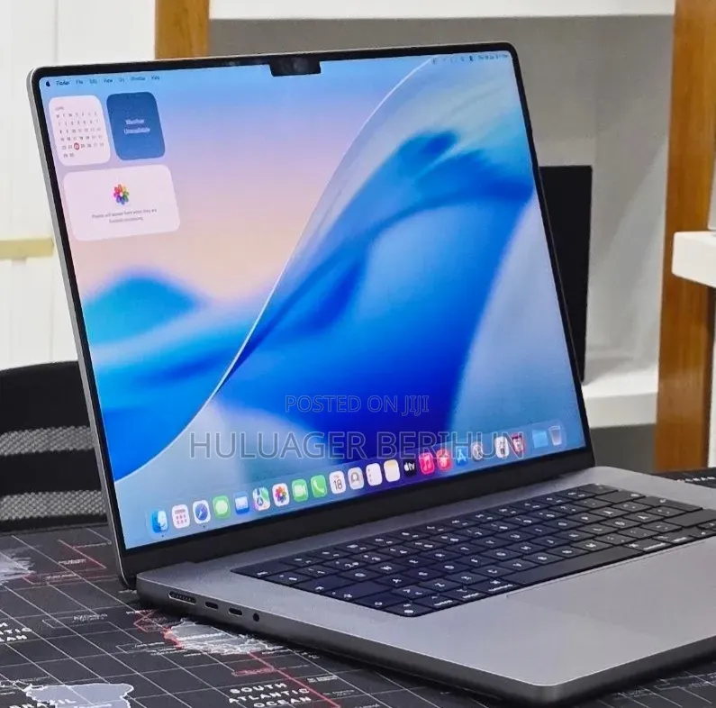 New Laptop Apple MacBook Pro 2021 M1 Max 32GB Apple M1 Max SSD 512GB