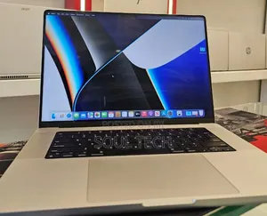 New Laptop Apple MacBook Pro 2021 M1 16GB Apple M1 Pro SSD 512GB