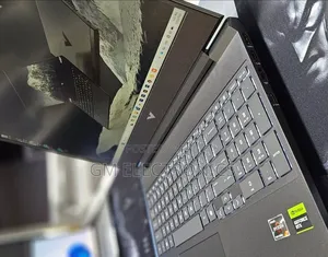 New Laptop HP Victus 15 16GB Intel Core i7 SSD 512GB