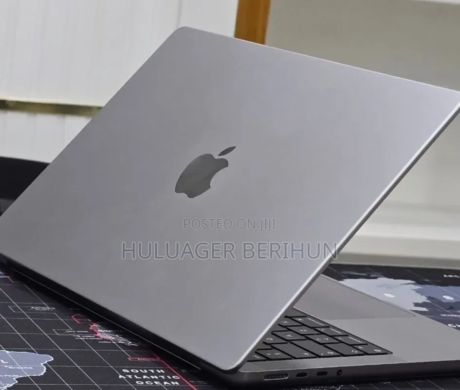 New Laptop Apple MacBook Pro 2021 M1 32GB Apple M1 SSD 512GB