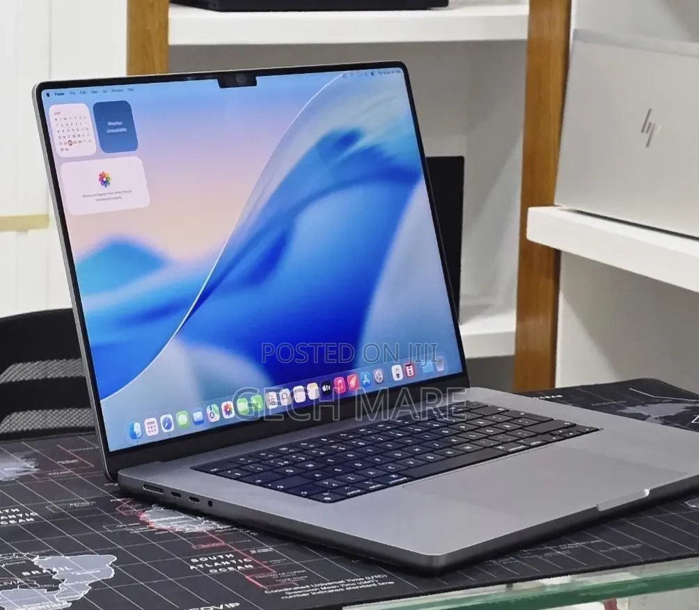 New Laptop Apple MacBook Pro 2021 M1 32GB Intel SSD 512GB