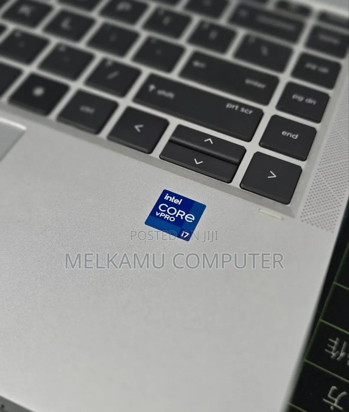 New Laptop HP EliteBook 1040 G8 16GB Intel Core i7 SSD 512GB