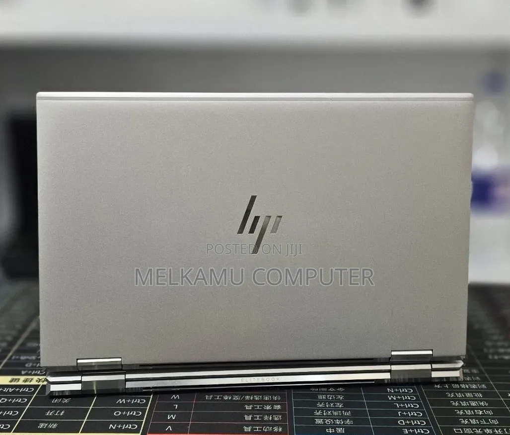 New Laptop HP EliteBook 1040 G8 16GB Intel Core i7 SSD 512GB