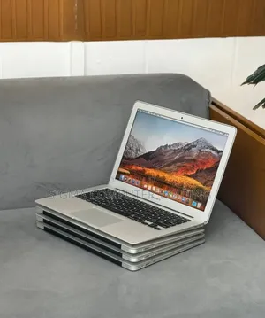 Laptop Apple MacBook Air 2017 8GB Intel Core i5 SSD 256GB