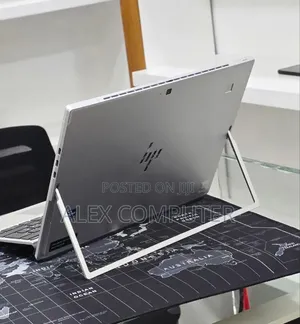New Laptop HP 8GB Intel Core i5 SSD 256GB